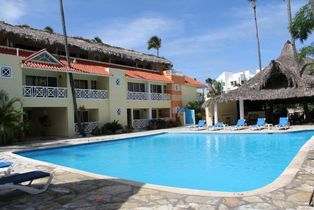 Hotel Alisios Whala Bavaro Beach Club Pool 1